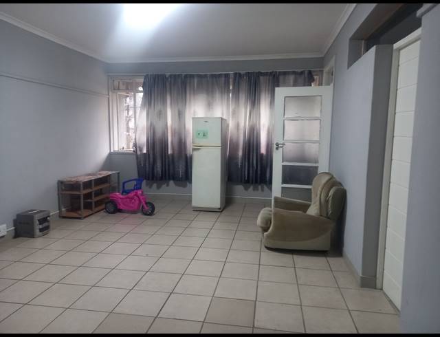 2.5 BEDROOM APARTMENT FOR SALE IN BULWER